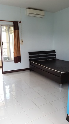 Condo — photo 5
