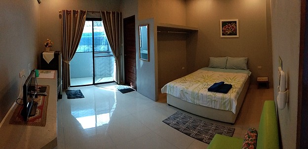 Condo — photo 2