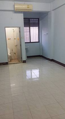Condo · Thon Buri, bangkok — photo 2