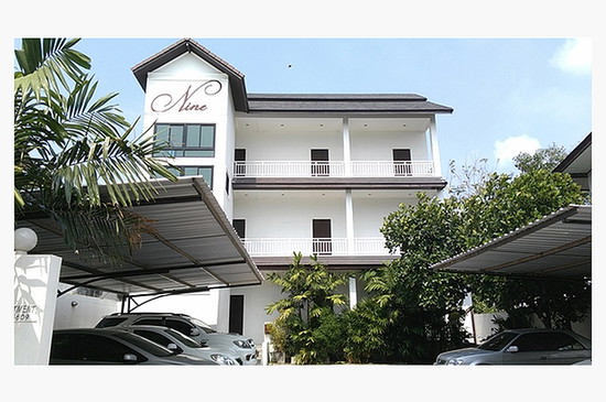 Nine Apartment Near Suan Sri-Mueang Park with 7-11, BigC, and Lotus Express nearby - Apartment for Rent