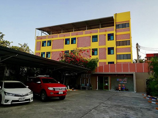 Condo — photo 5