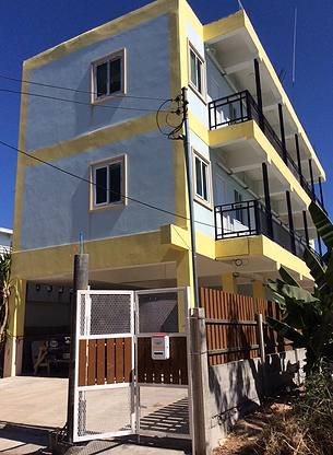 Condo — photo 1