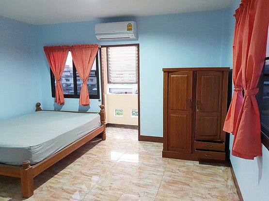 Condo — photo 5
