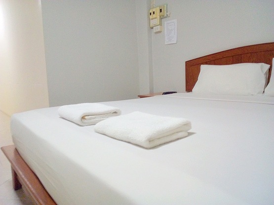 Condo — photo 2