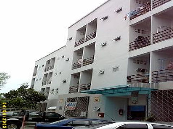 Condo · Lat Phrao, bangkok — photo 1