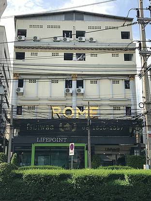Condo · Khlong Toei, bangkok — photo 1