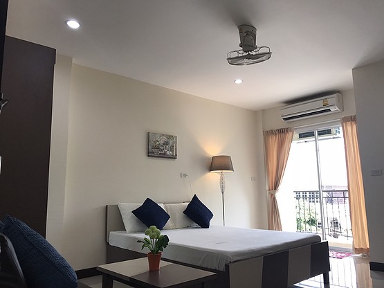 Condo · bangkok — photo 3