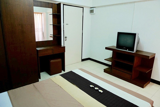 Condo · Sathon, bangkok — photo 4