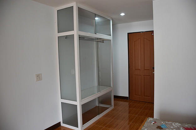Condo — photo 4