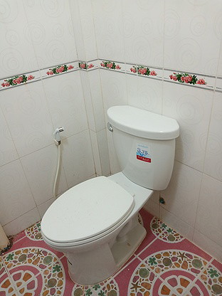 Condo · Bang Bua Thong — photo 5