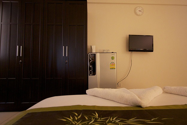 Condo · Mueang Chon Buri, chon_buri — photo 2