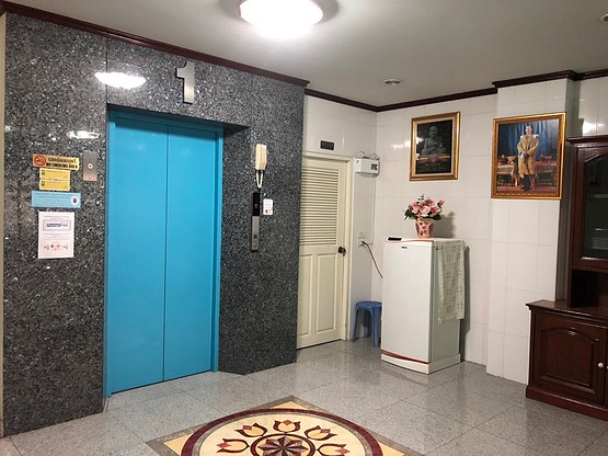 Condo · Wang Thonglang, bangkok — photo 5
