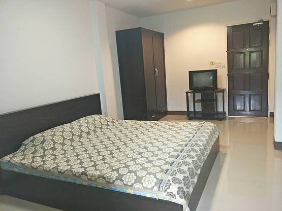 Condo — photo 3