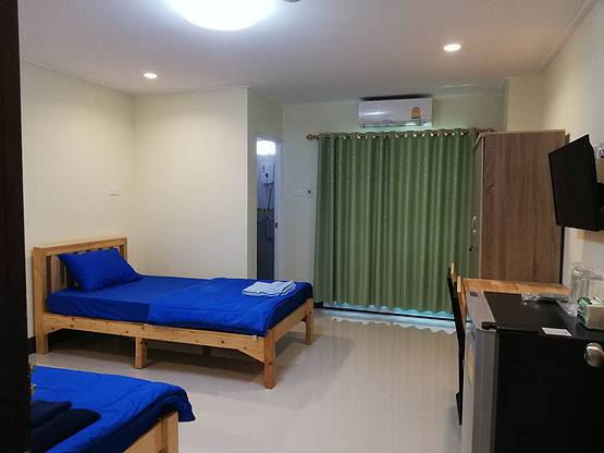 Condo — photo 2