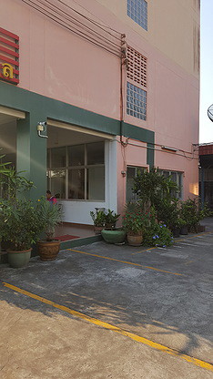 Condo · Mueang Chon Buri, chon_buri — photo 2