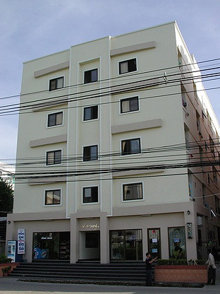 Condo · Mueang Samut Prakan — photo 1