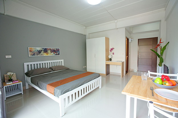 Condo — photo 5