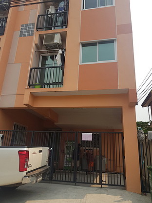 Condo · Bang Phli — photo 5