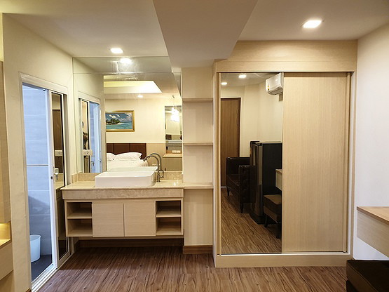 Condo · Bang Lamung, chon_buri — photo 2