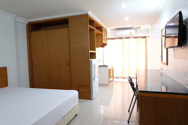 Condo · Wang Thonglang, bangkok — photo 3