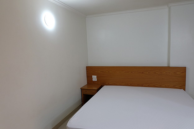 Condo · Wang Thonglang, bangkok — photo 4