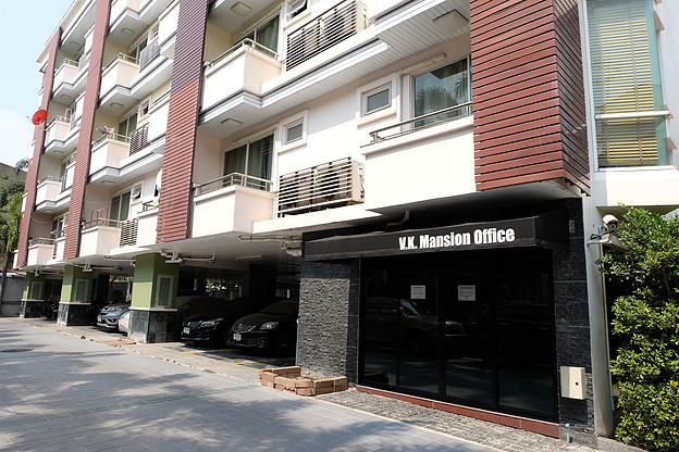 Condo · Wang Thonglang, bangkok — photo 2