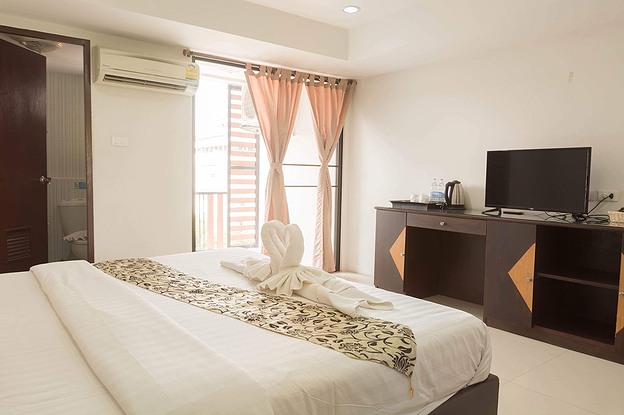 Condo · bangkok — photo 2