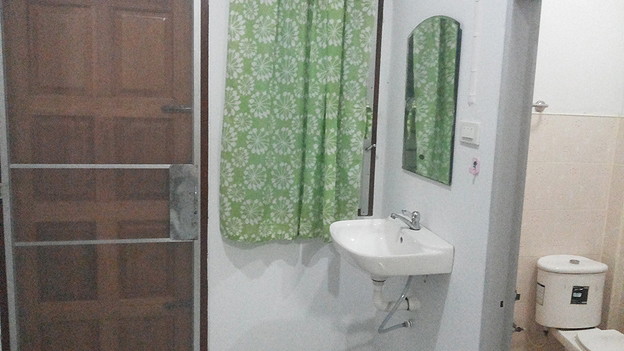 Condo — photo 2