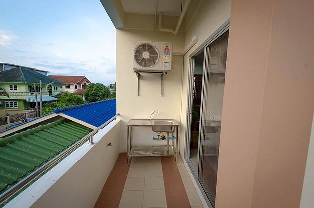 Condo — photo 5