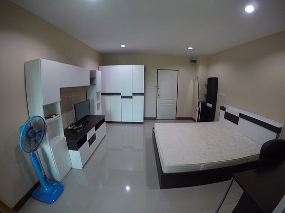 Condo — photo 4