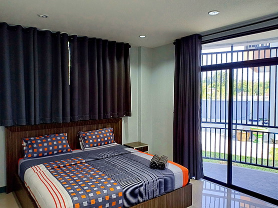 Condo — photo 5