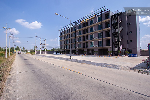Condo — photo 2