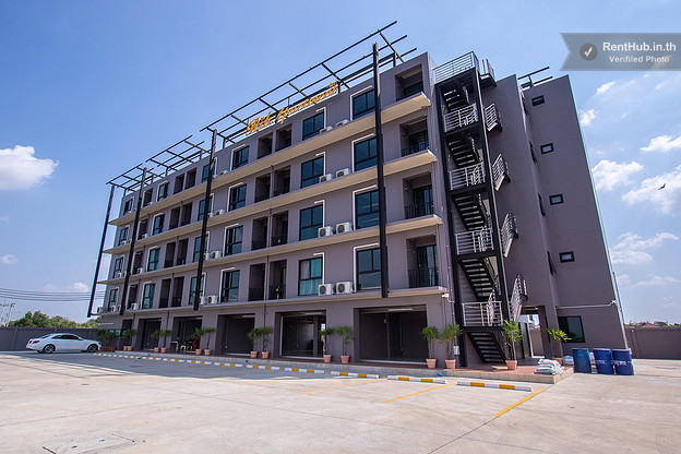 Condo — photo 3