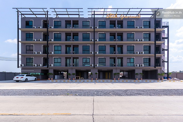 Condo — photo 1