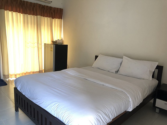 Condo — photo 1