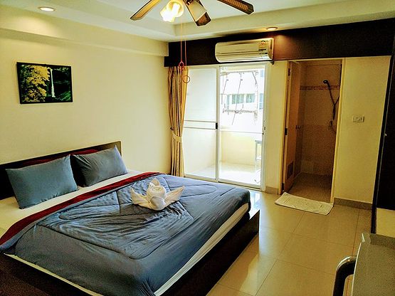 Condo — photo 3