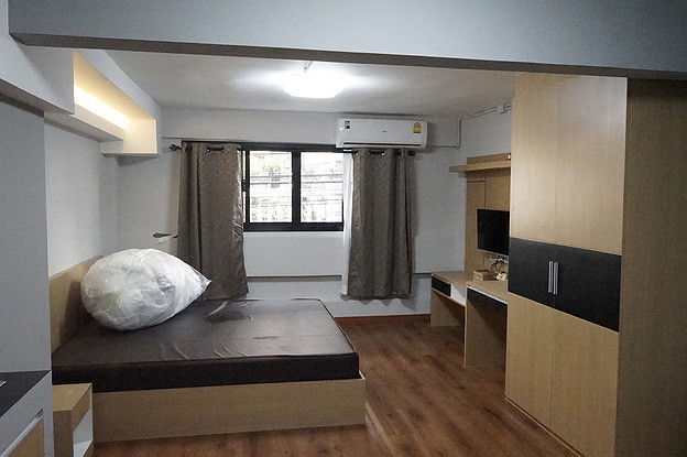 Condo · Bang Rak, bangkok — photo 4