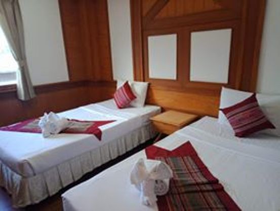 Condo · Mueang Samut Prakan — photo 1