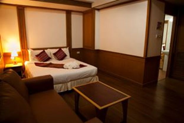 Condo · Mueang Samut Prakan — photo 4