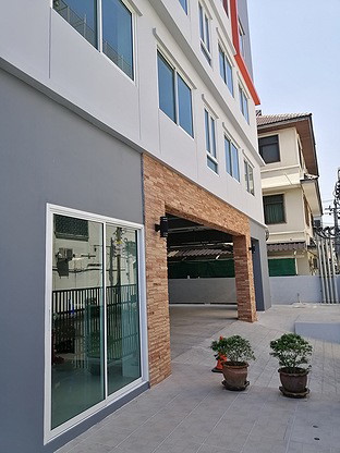 Condo · Mueang Nonthaburi — photo 5