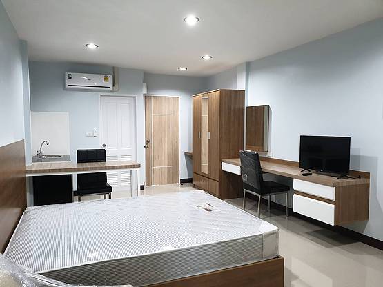 Condo · chon_buri — photo 2