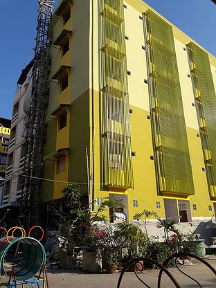 Condo — photo 2