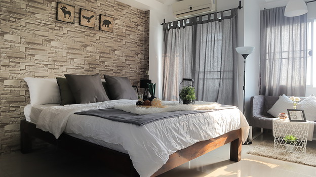 Condo — photo 1