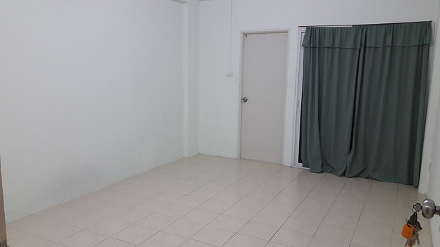 Condo — photo 5