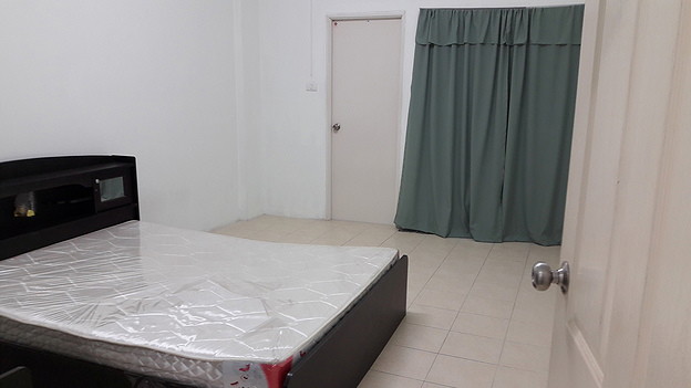 Condo — photo 2
