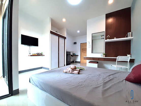 Condo — photo 2