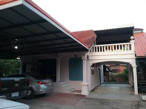 Condo — photo 2