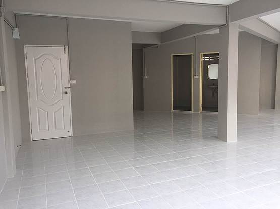 Condo · Thon Buri, bangkok — photo 4