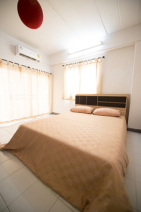 Condo · bangkok — photo 2