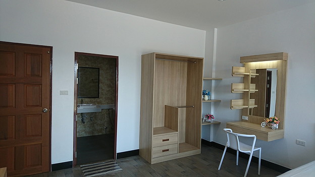 Condo — photo 4